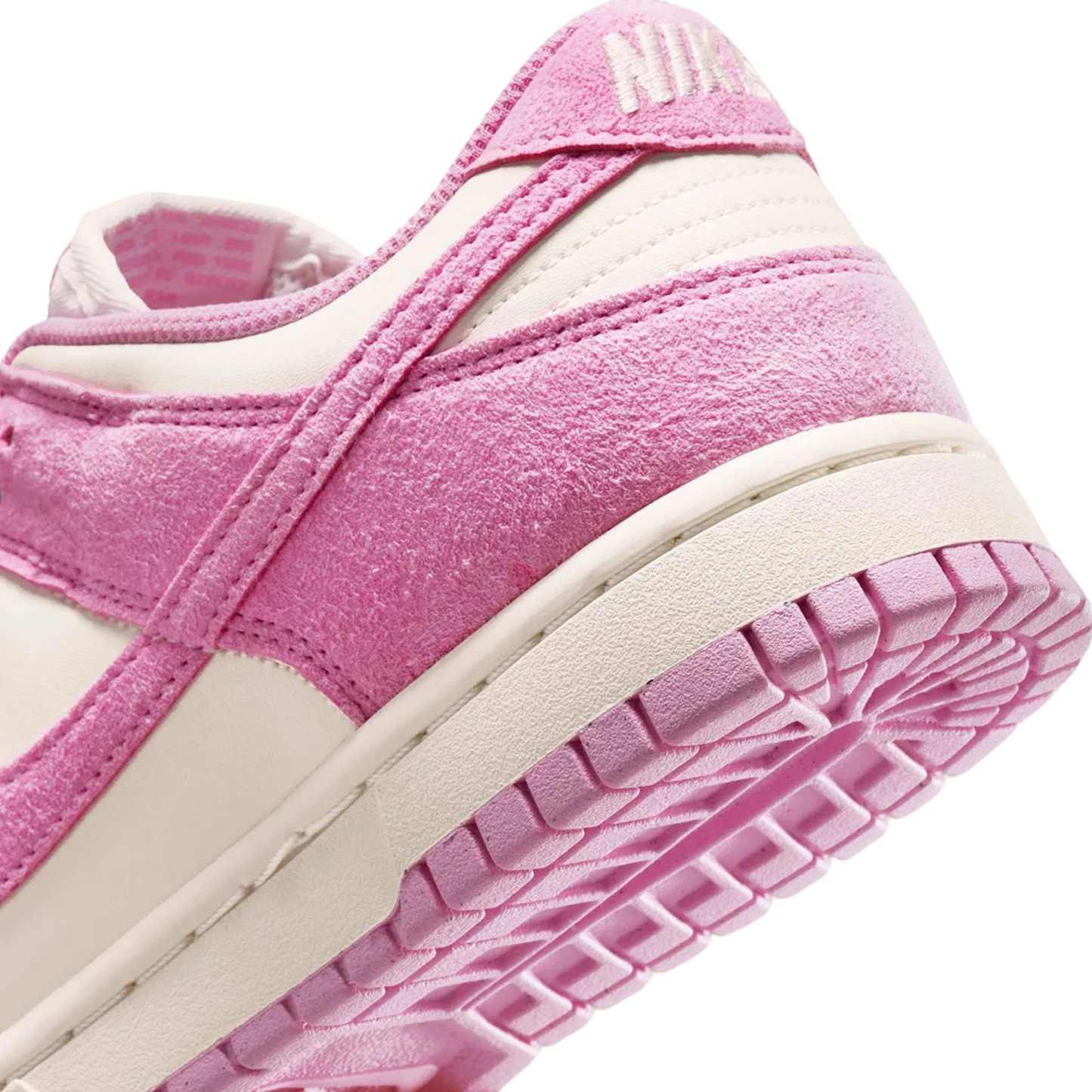 HJ7673-101 - NIKE W DUNK LOW