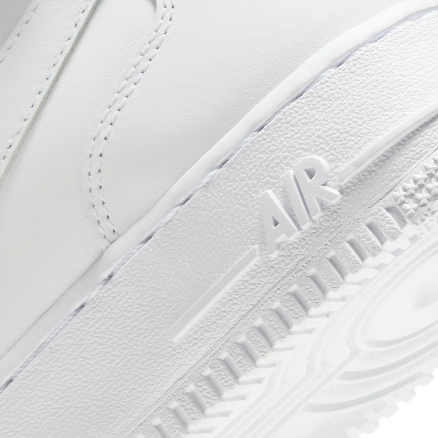 DD9625-100 - NIKE WMNS AIR FORCE 1 '07 MID REC 
