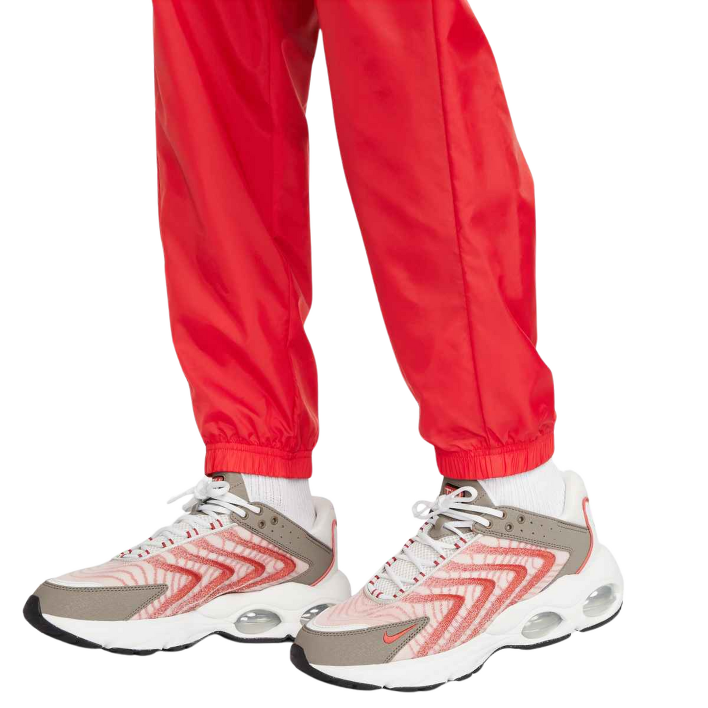 DR3337-657 - NIKE M NK CLUB LND WVN TRK SUIT