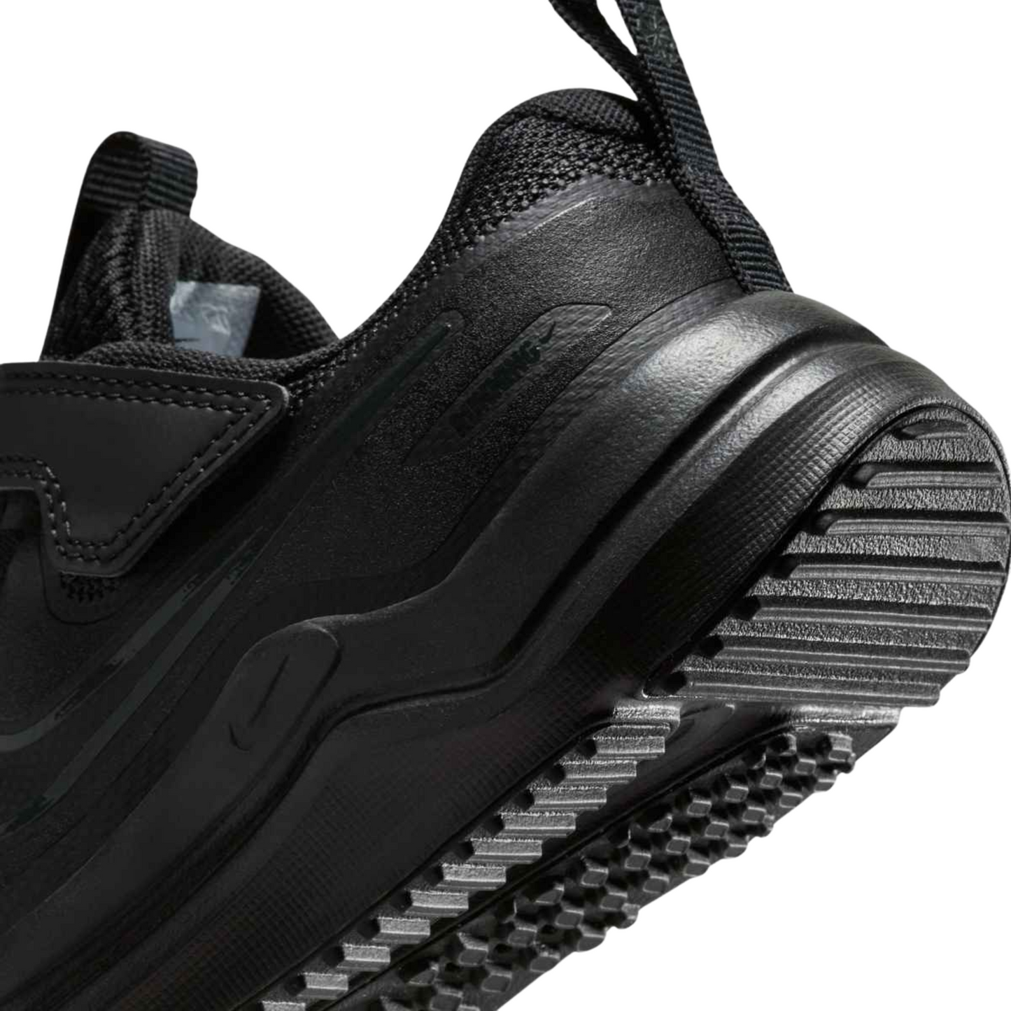 HM4400-001	- NIKE COSMIC RUNNER PS