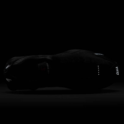 HQ1988-001 - NIKE SHOX R4