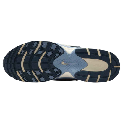 IH3649-006 - NIKE V5 RNR SE XMFW