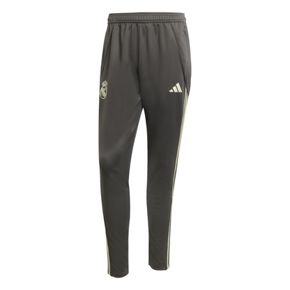 JP4013 - ADIDAS REAL TK SUIT